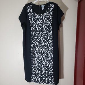 Catherines B&W Dress Sz 2X (22/24)
